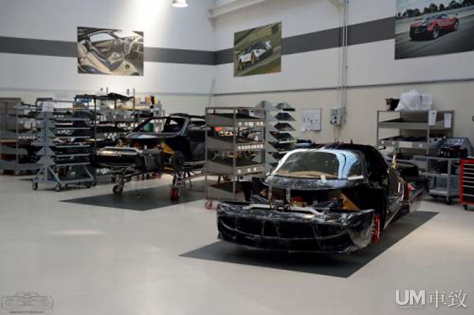 Prototype 0揭秘帕加尼工廠_34781358_汽車圖庫_新浪汽車_新浪網(wǎng)