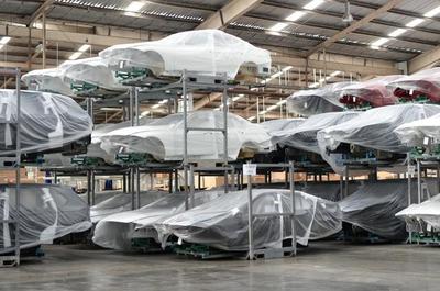 上百家工廠停產(chǎn),全球汽車產(chǎn)業(yè)陷“斷鏈”危機,車市優(yōu)勝劣汰加速